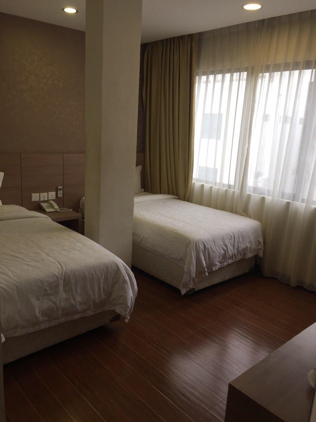 Hana Hotel Batam Buitenkant foto