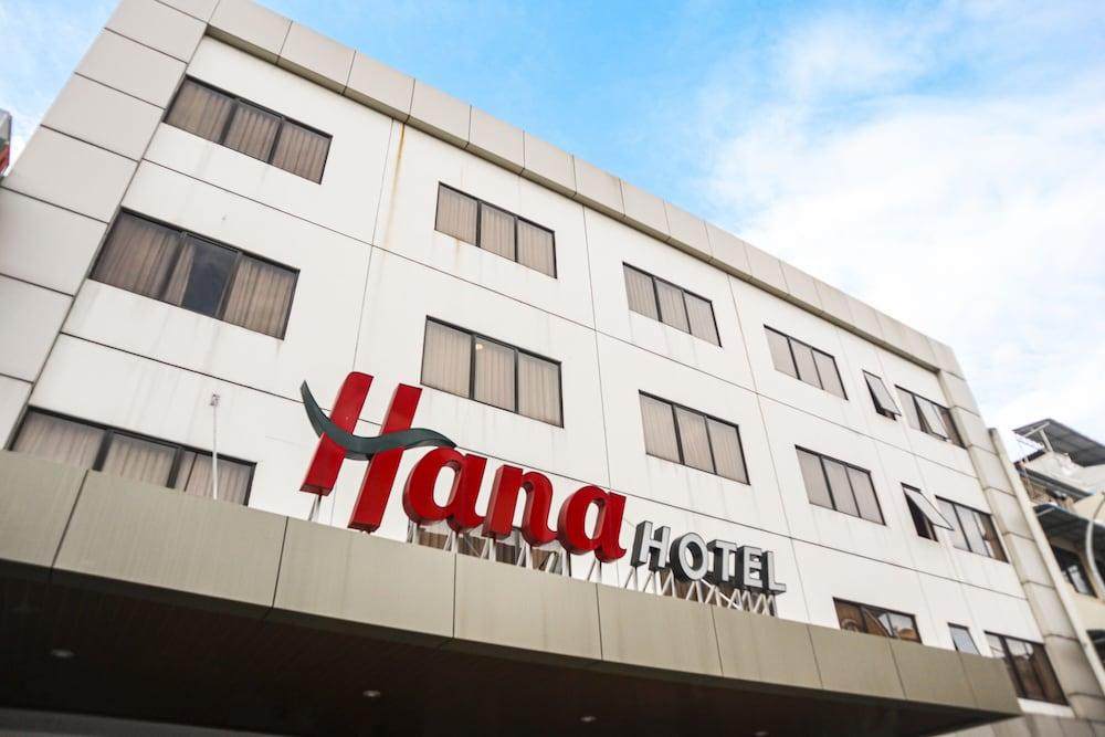 Hana Hotel Batam Buitenkant foto