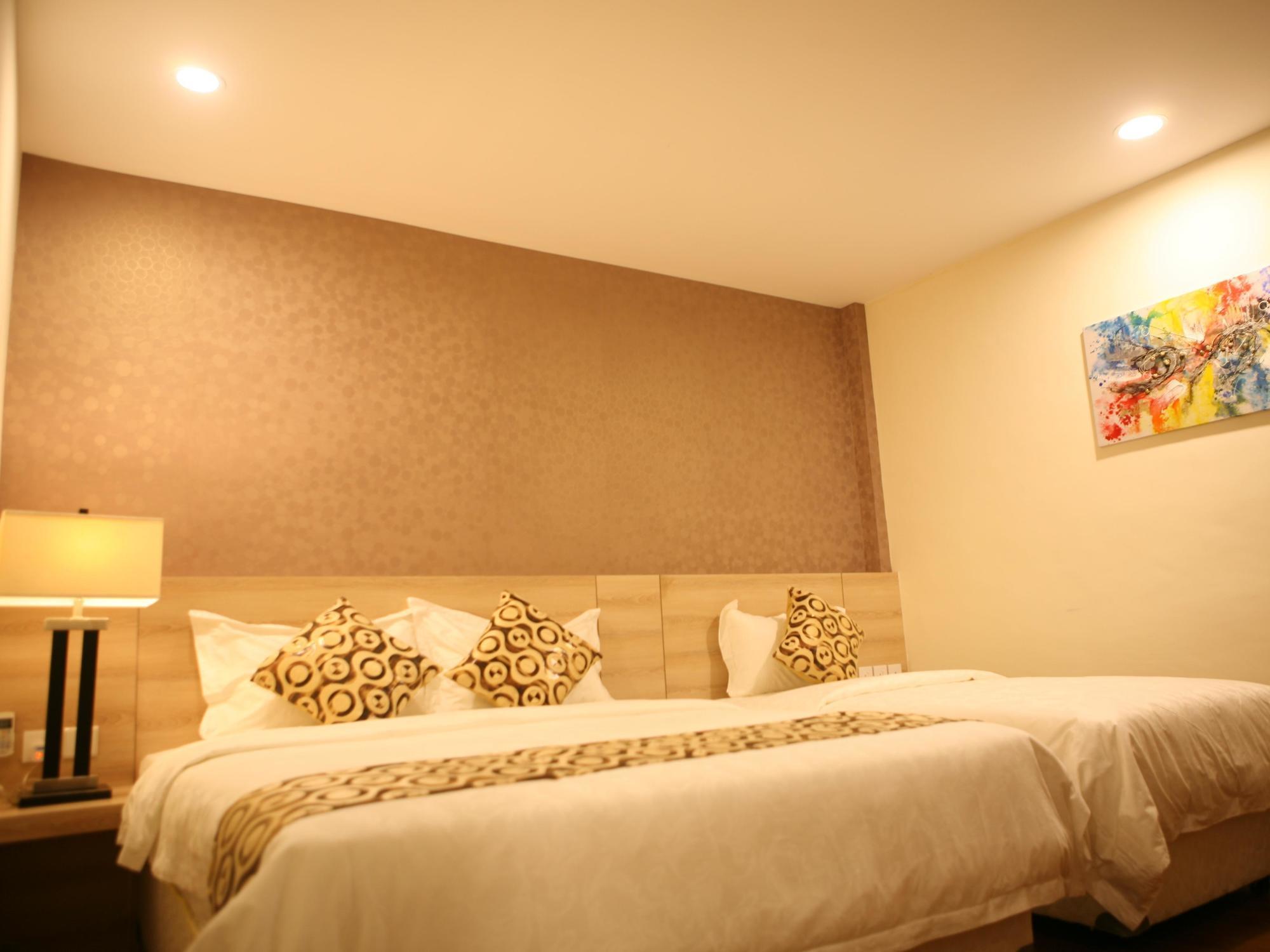 Hana Hotel Batam Buitenkant foto