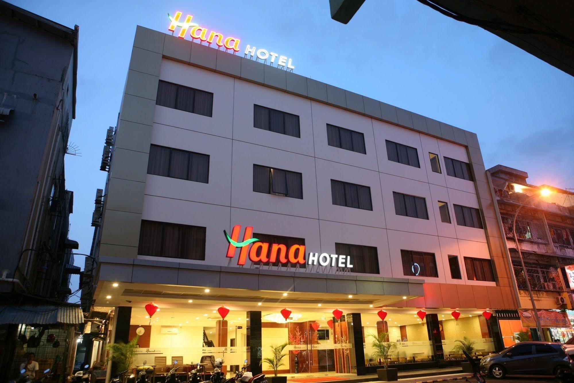 Hana Hotel Batam Buitenkant foto